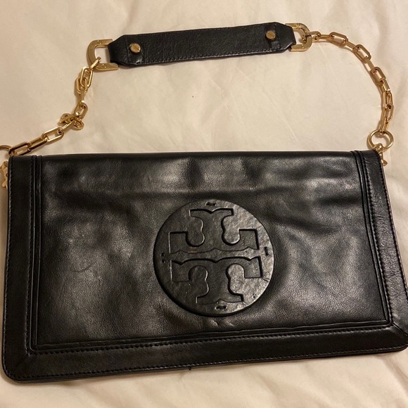 Tory Burch Bombe Reva Black Leather Shoulder Bag
